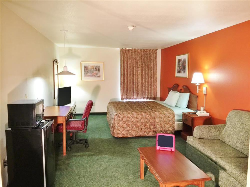 Star City Inn & Suites Room photo
